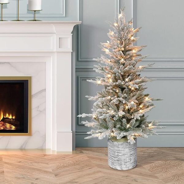 Puleo International 4.5 Foot Pre-Lit Potted